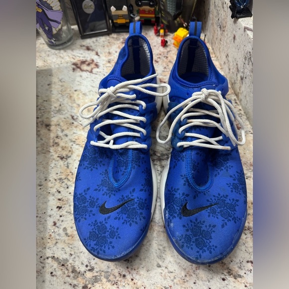 Nike Womens Blue Air Presto DX3376-400 Lightweight Comfort Sneaker Shoes 11/12.5 - Picture 2 of 9